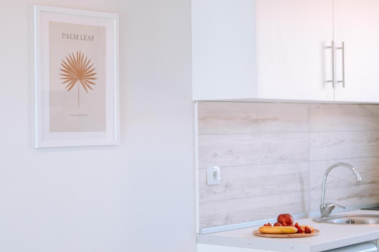 Sithon Diamond Suites 2 Nikiti  Buitenkant foto